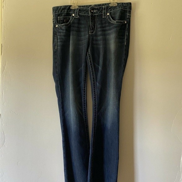 D9 Womens Slick Boot Denim Jeans Dark Wash Sz 29 Bling Embroidered Pockets - Picture 1 of 7